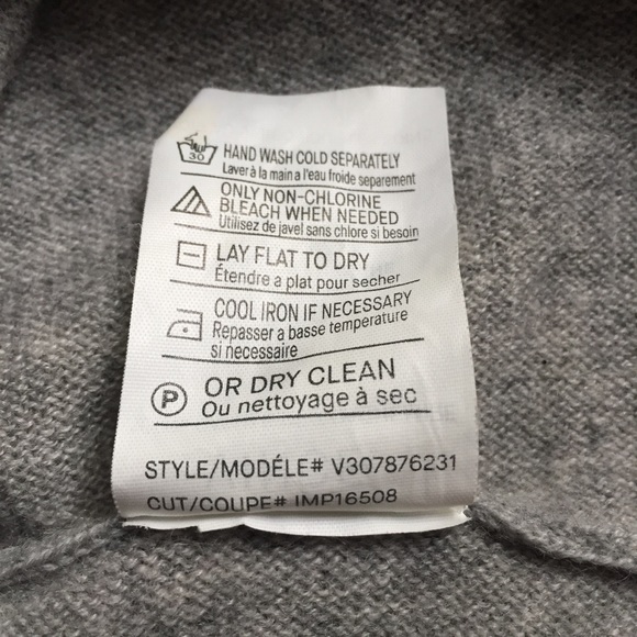 Vince Cashmere Turtle Neck Sweater Size L - Picture 8 of 9